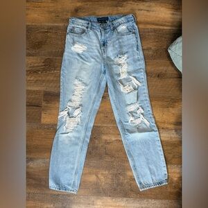 Aeropostale Ripped Mom Jeans, Size 4